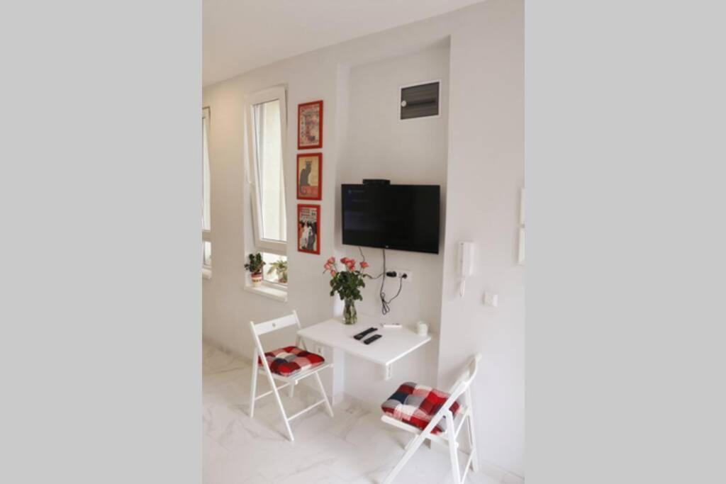 Rock - Studio With 30M2 Terrace Belgrad Exteriör bild