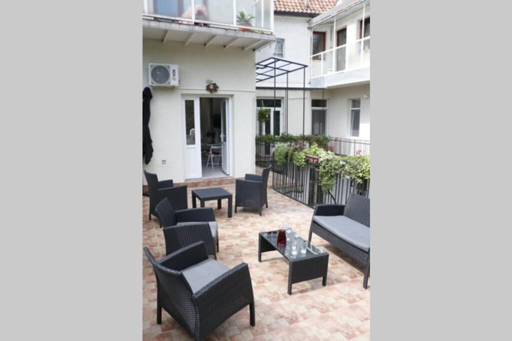 Rock - Studio With 30M2 Terrace Belgrad Exteriör bild